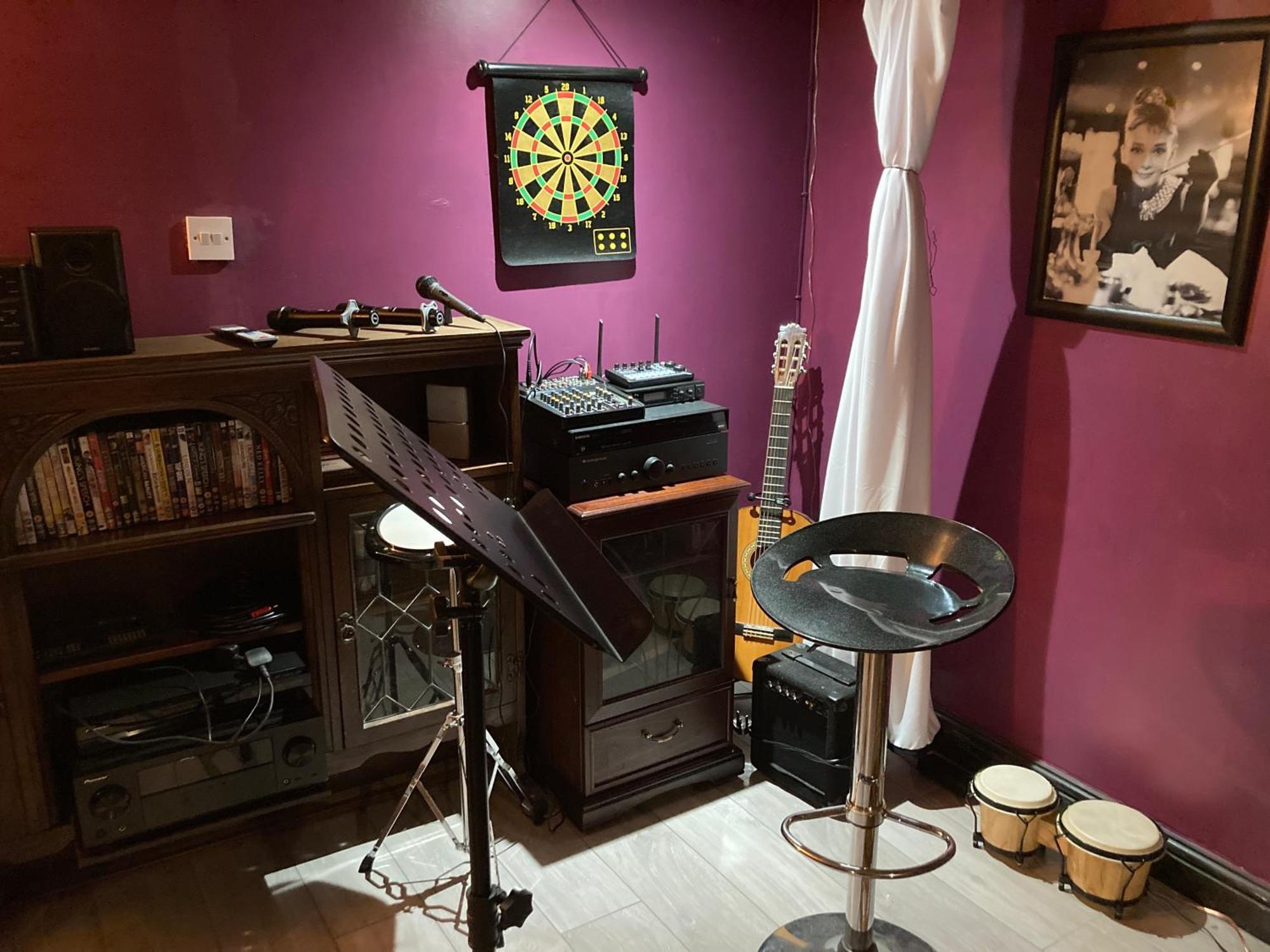 Hotel Jacks Court B1 Stalybridge Zewnętrze zdjęcie